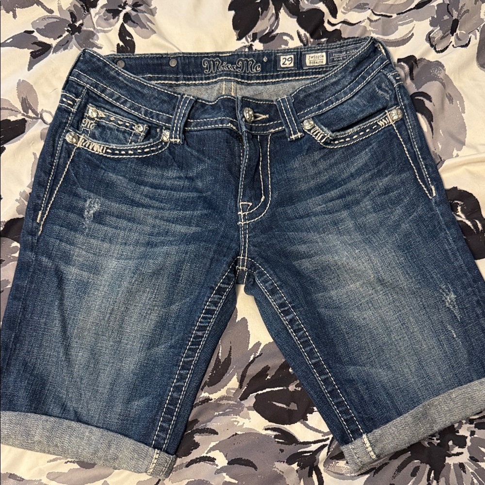 Miss Me Women's Bermuda Shorts